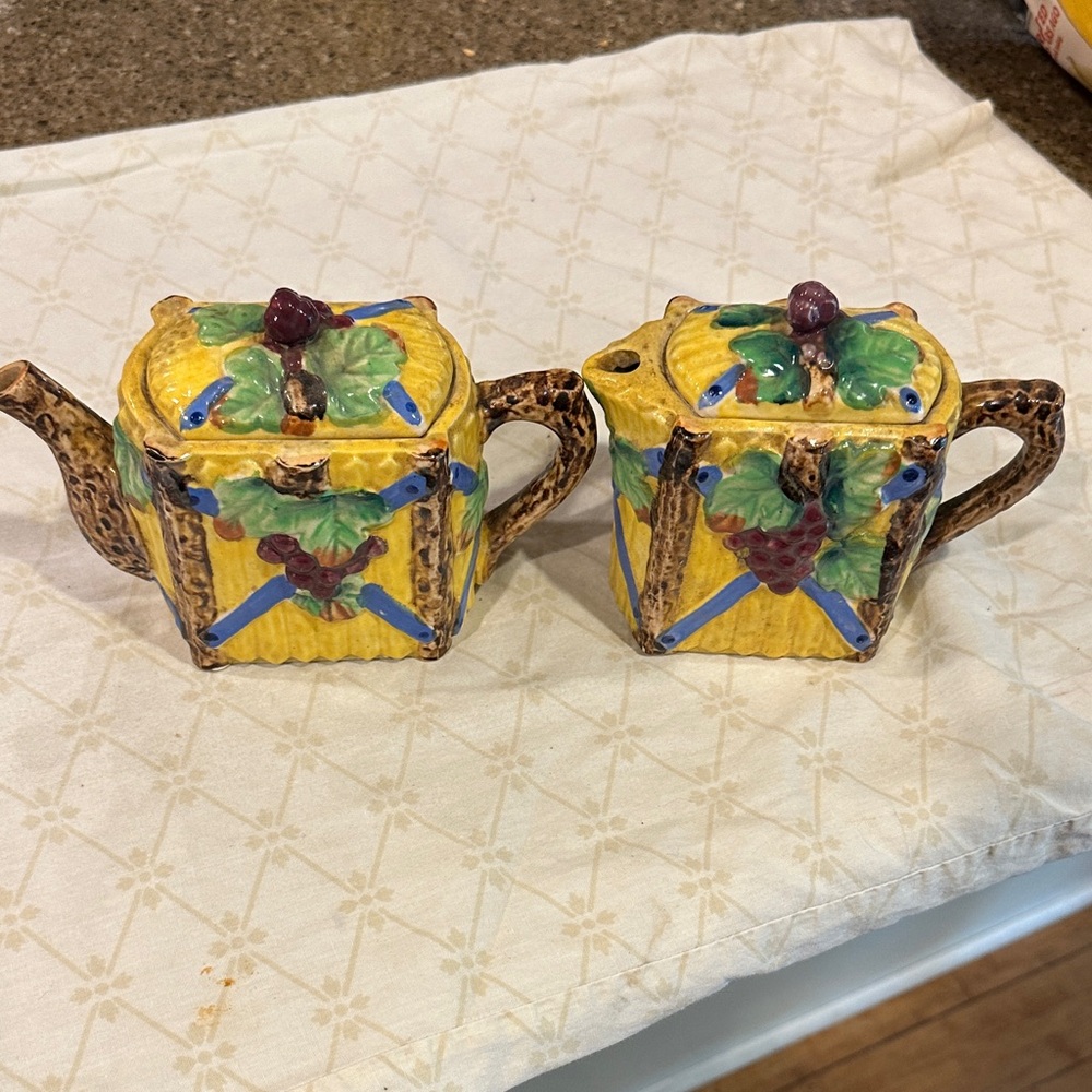 Vintage Japanese Majolica Ceramic Grape Teapot and creamer set